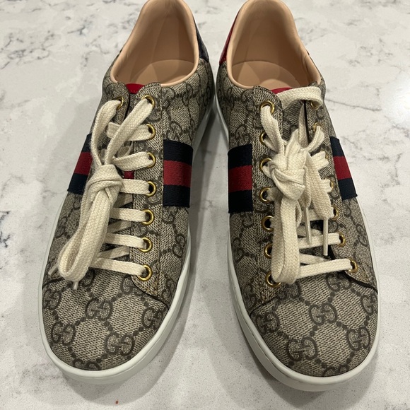 Gucci Ace GG Supreme sneaker - Picture 3 of 15